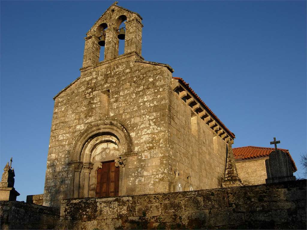 Iglesia Vieja de San Tomé de Maside