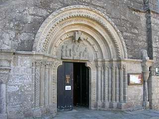 Iglesia y Santuario de Santa María da Franqueira
