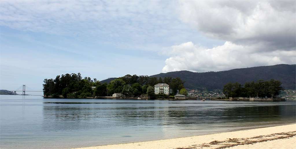 Isla de San Simon en Redondela