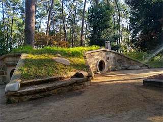 Fechas, información, programa, cartel, imágenes, mapa y ubicación de La Aldea de los Grobits (2021)  en  O Grove