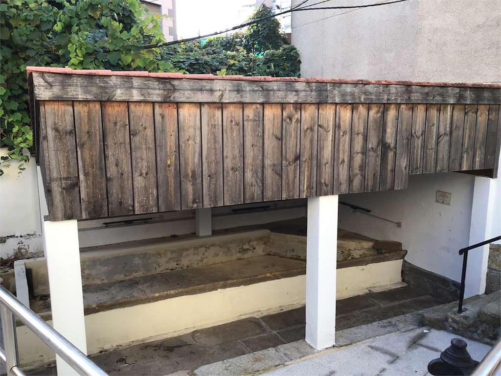 Lavadoiro da Banda do Río en Bueu