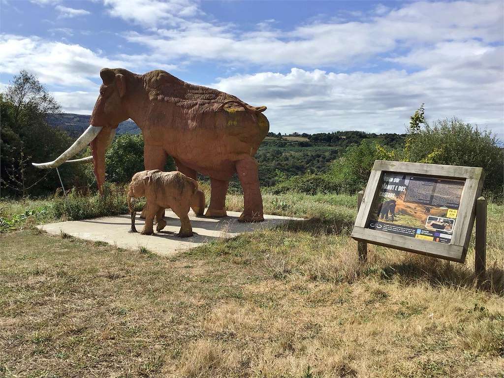 Mamut en O Incio