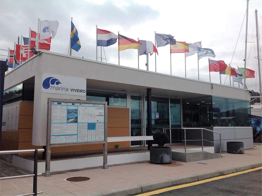 Marina Viveiro - Puerto Deportivo