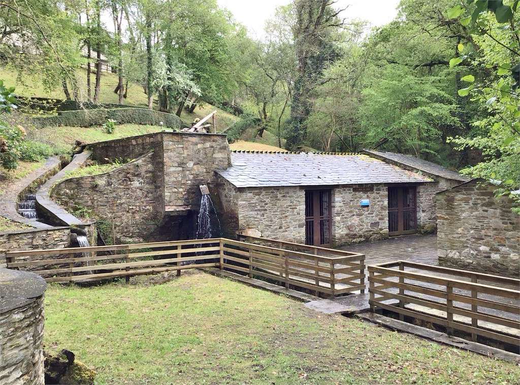 Mazo y Área Recreativa de Ferreiravella en Riotorto