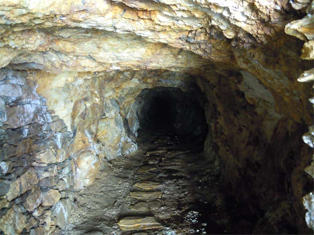 Minas de San Fins en Lousame