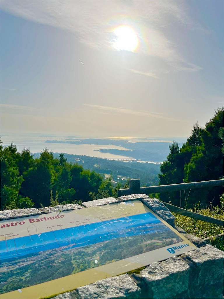 Mirador Castro Barbudo en Rianxo