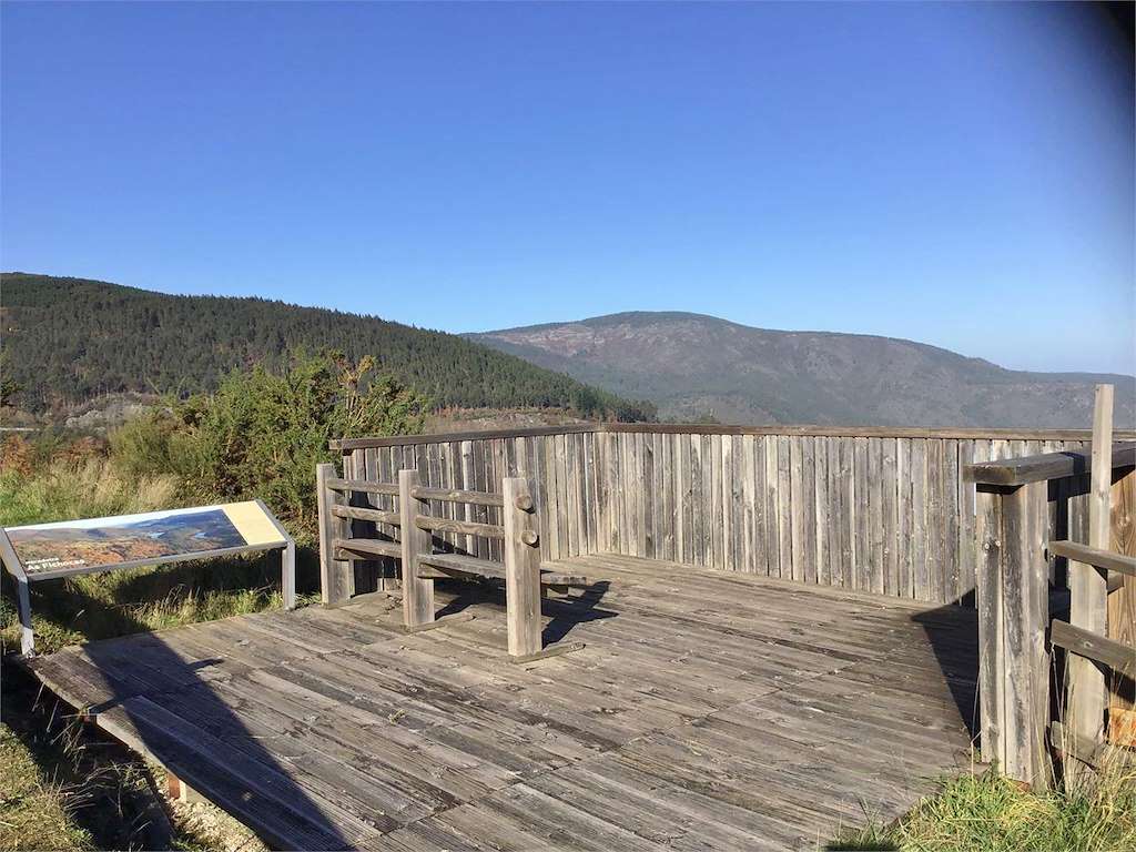 Mirador de As Fichocas en Crecente