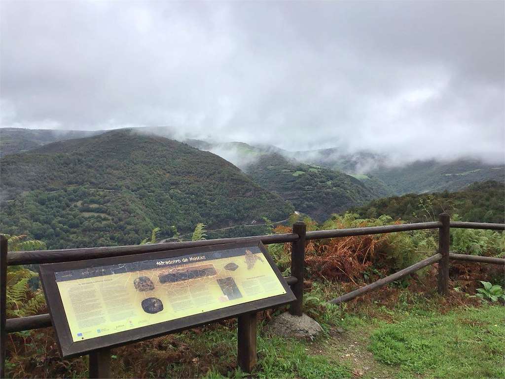 Mirador de Mostaz en Folgoso do Courel