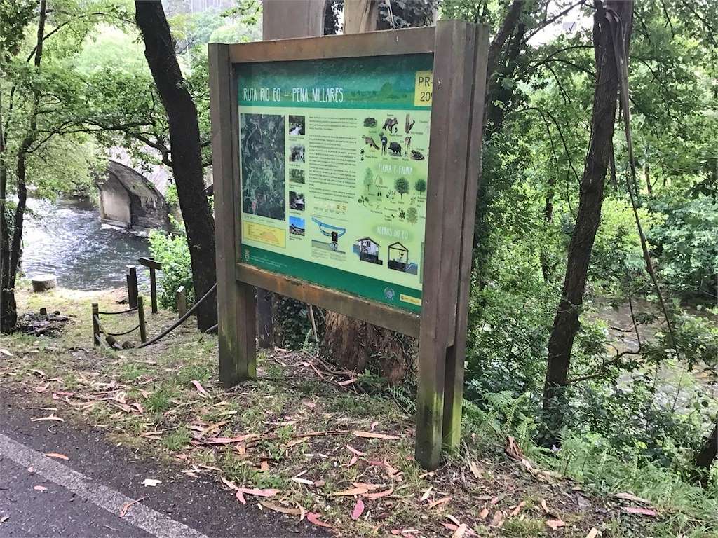 Mirador de Pena Millares en Ribeira de Piquín