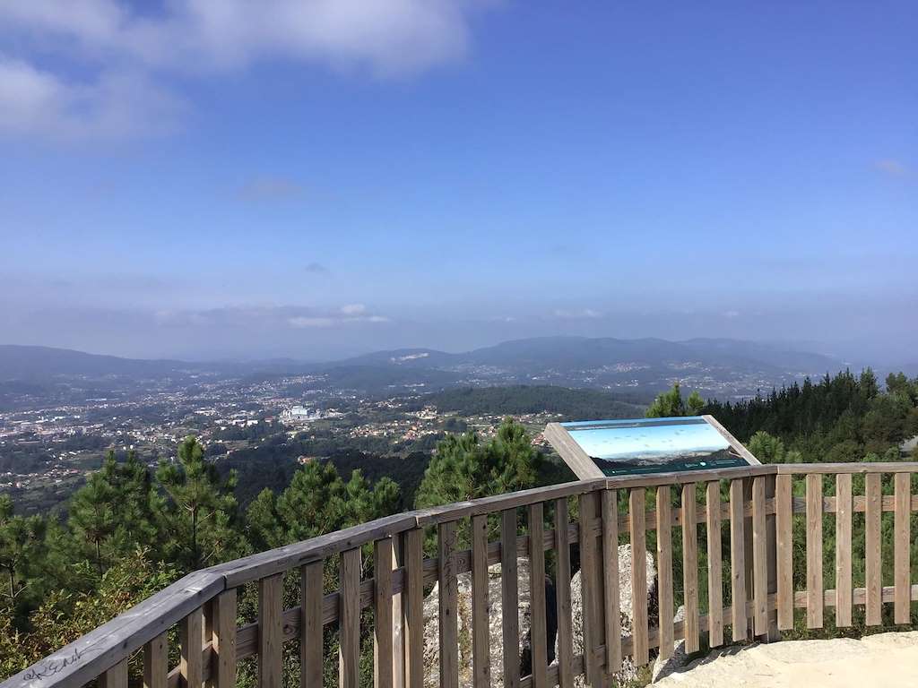 Mirador y Área Recreativa Outeiro Navío en Pontevedra