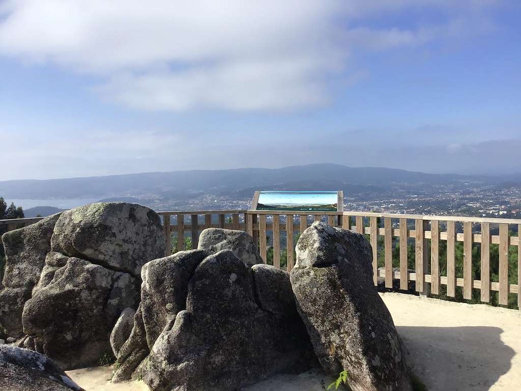 Mirador y Área Recreativa Outeiro Navío en Pontevedra
