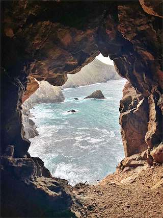 Fechas, información, programa, cartel, imágenes, mapa y ubicación de Mirador y Cueva de Punta Bieiteiro  en  Valdoviño