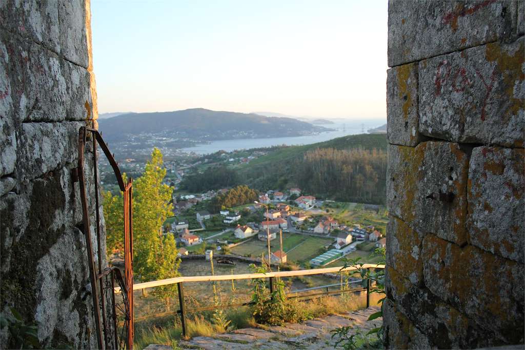 Mirador y Ermita Virgen de La Peneda en Soutomaior