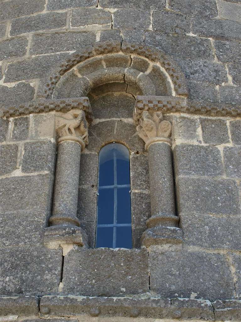 Monasterio de San Salvador de Asma  en Chantada