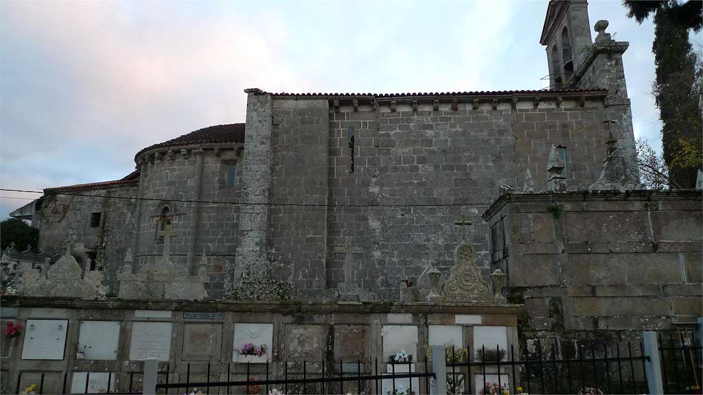 Monasterio de San Salvador de Asma  en Chantada