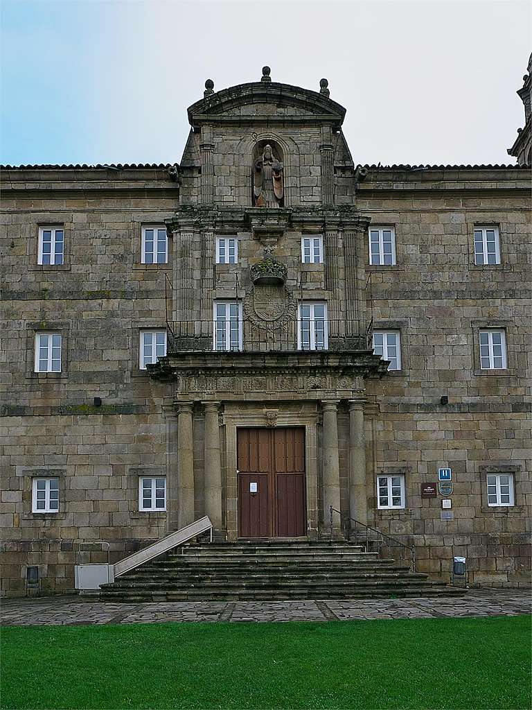 Monasterio de San Vicente do Pino en Monforte de Lemos