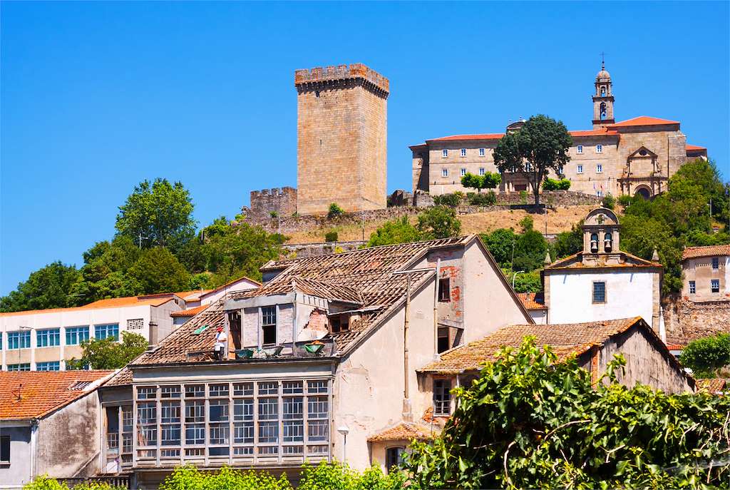 Monasterio de San Vicente do Pino en Monforte de Lemos
