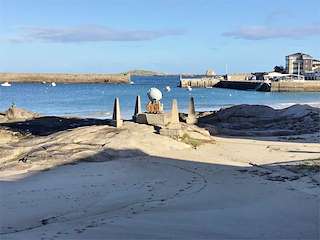 Fechas, información, programa, cartel, imágenes, mapa y ubicación de Monumento a la Armada Española  en  Cervo