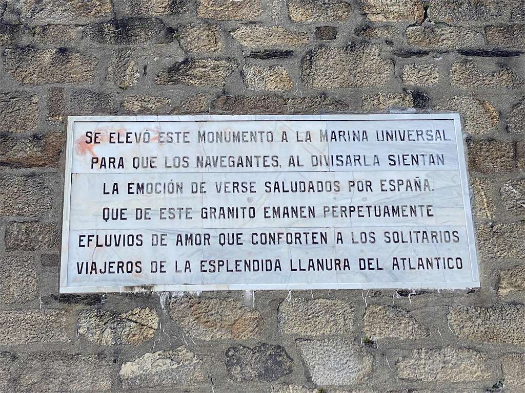 Monumento a la Marina Universal en Nigrán