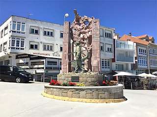 Fechas, información, programa, cartel, imágenes, mapa y ubicación de Monumento al Emigrante  en  Fisterra