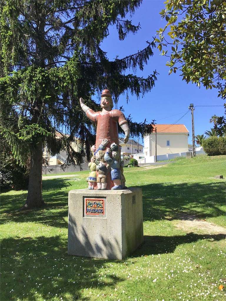Monumento al Payaso en Fene