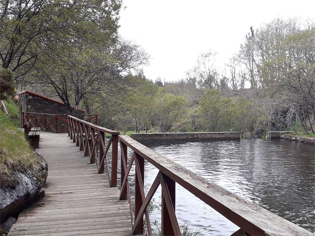 Muiños do Río Mira en Santa Comba