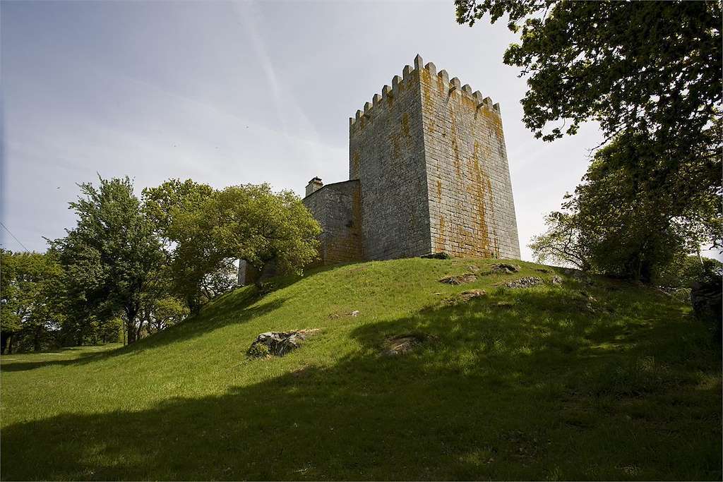 Museo- Fortaleza San Paio de Narla en Friol
