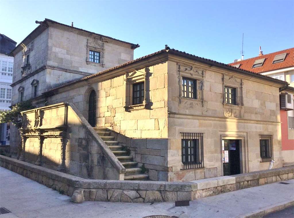 Museo Valle Inclán - Torre de Bermúdez en A Pobra do Caramiñal