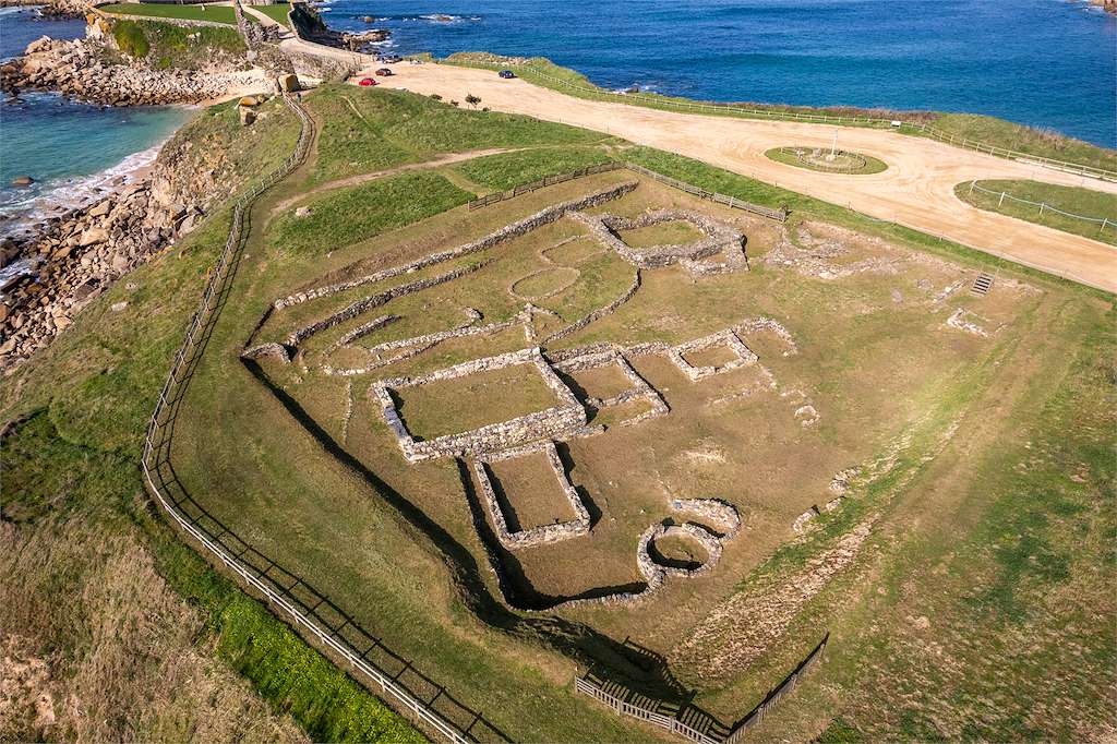 Necrópolis y Castro de A Lanzada en Sanxenxo