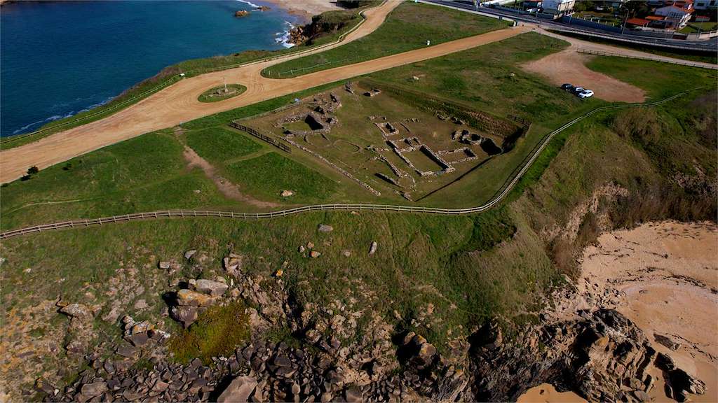 Necrópolis y Castro de A Lanzada en Sanxenxo