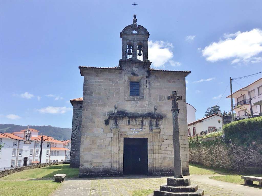 Nuestra Señora de las Virtudes en Pontedeume