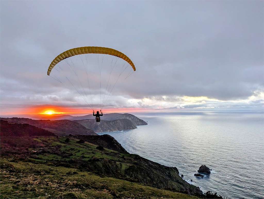 Parapente EntreNubes en A Coruña