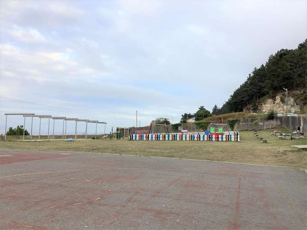 Parque Santa María Das Areas en Fisterra