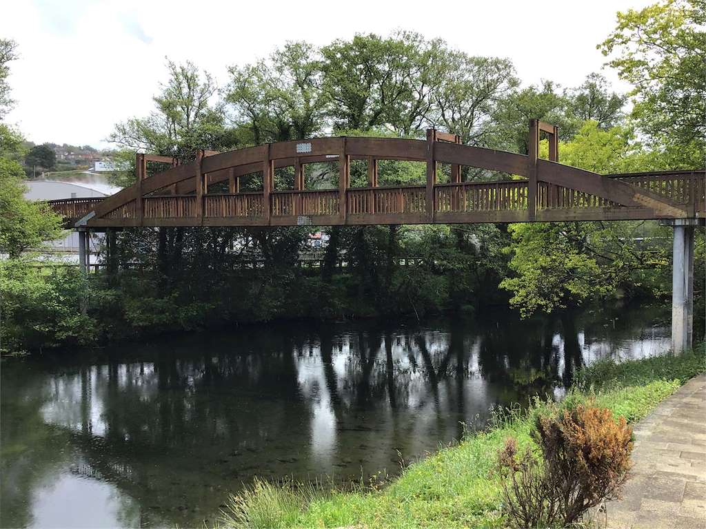 Pasarela Peatonal sobre el Río Verdugo en Ponte Caldelas