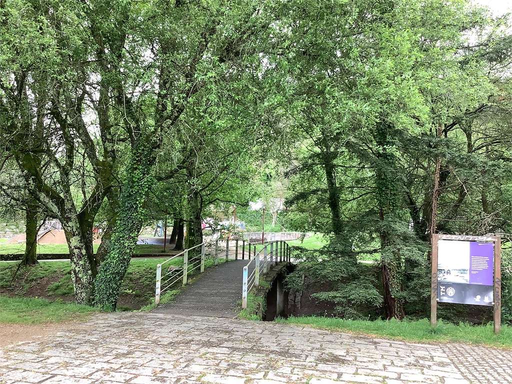 Paseo Lavandeiras en Santiago de Compostela