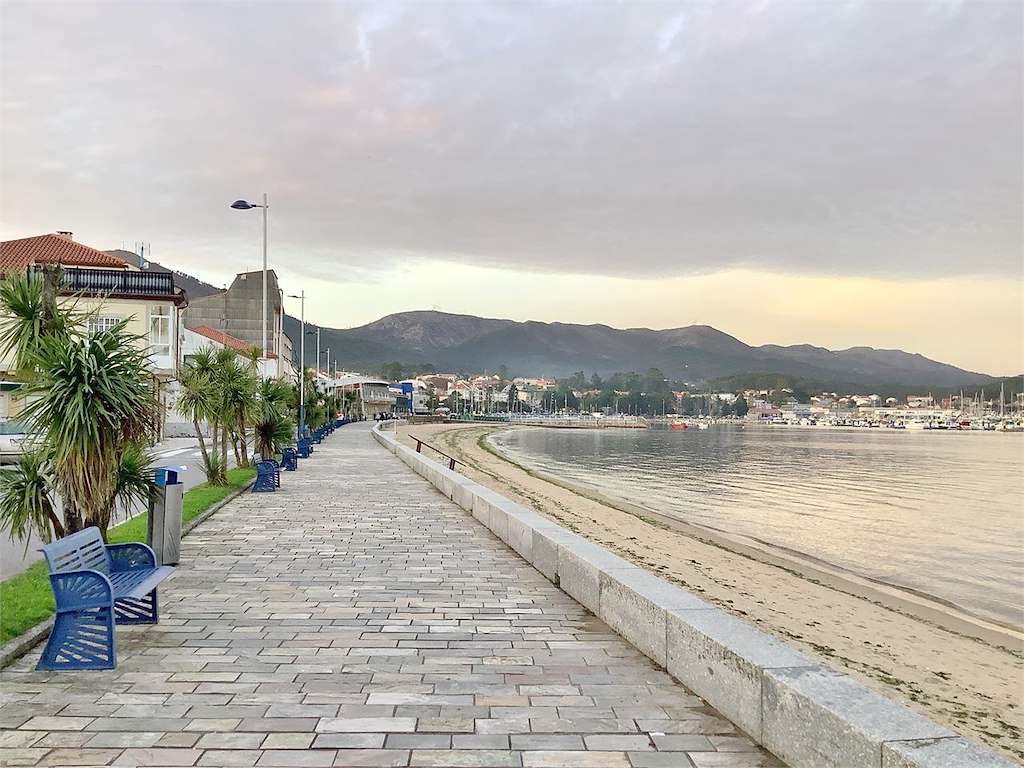 Paseo Marítimo de O Areal en A Pobra do Caramiñal