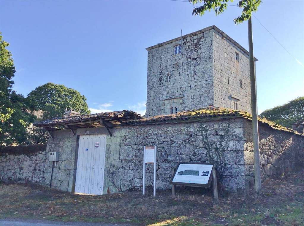 Pazo y Torre de Penas en Monterroso