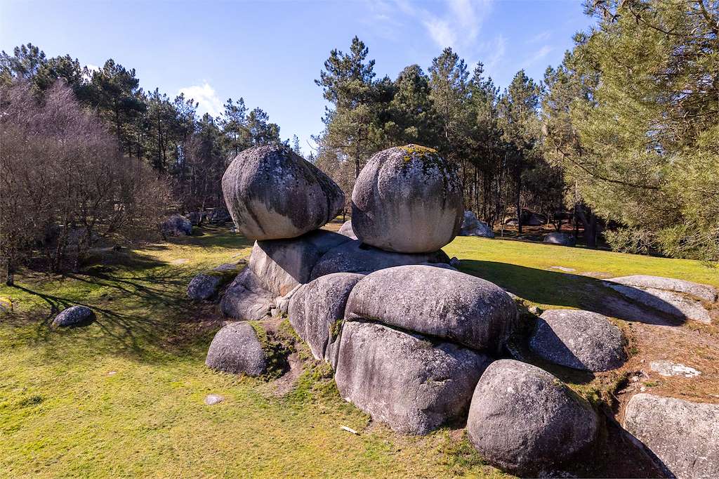 Penas de Rodas en Outeiro de Rei