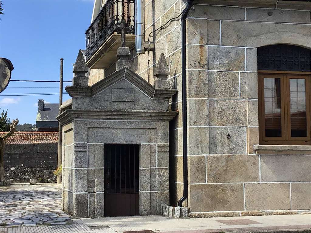 Peto de Ánimas de Amoedo en Pazos de Borbén