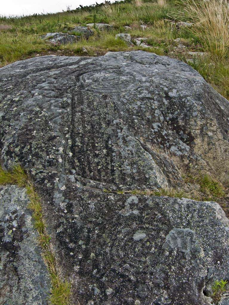 Petroglifo A Pedra da Serpe en Valga