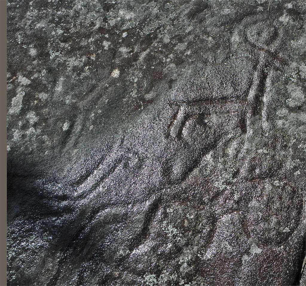 Petroglifo Cova da Bruxa en Muros