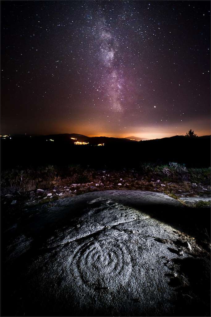 Petróglifo da Pena Bicuda de Loureiro en Teo