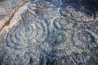 Fechas, información, programa, cartel, imágenes, mapa y ubicación de Petroglifos A Laxe Escrita (2022)  en  Carnota