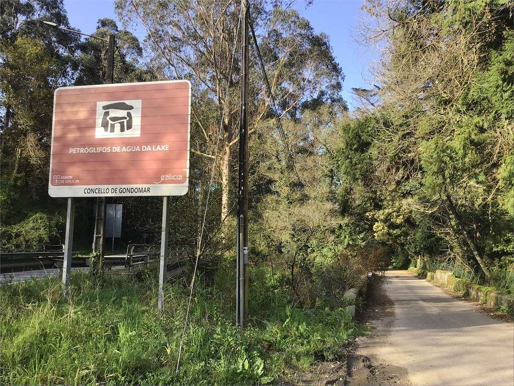 Petroglifos dos Bermús en Gondomar