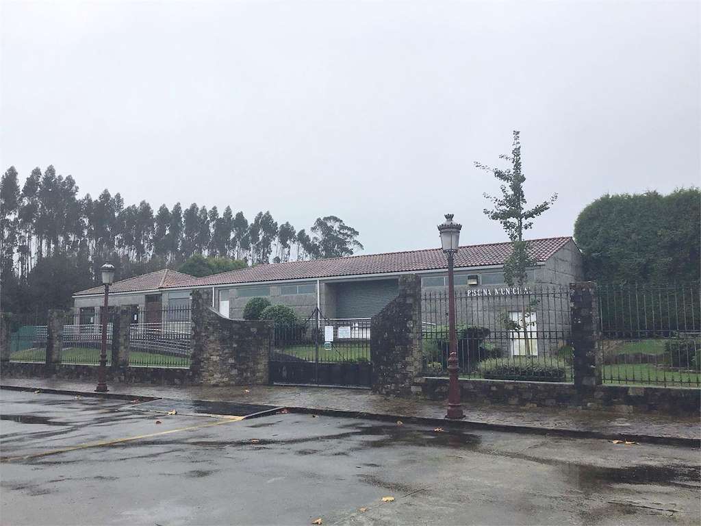 Piscina de Xanceda en Mesía