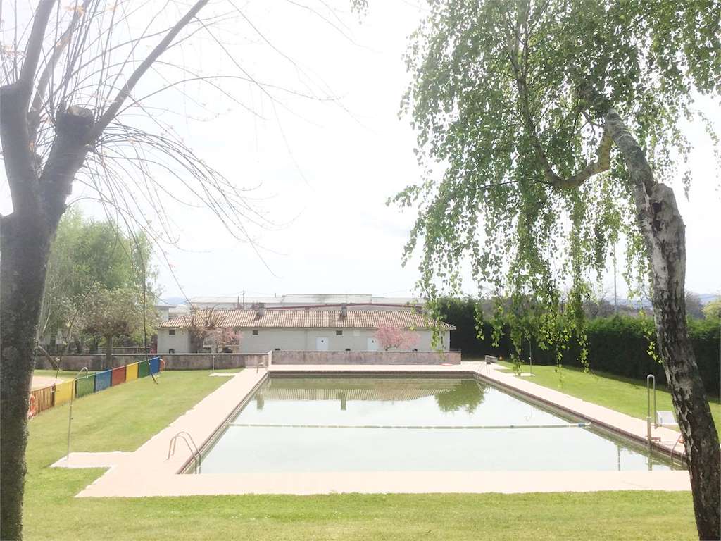 Piscina Municipal de Boqueixón