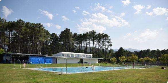 Piscina Municipal de Padrenda