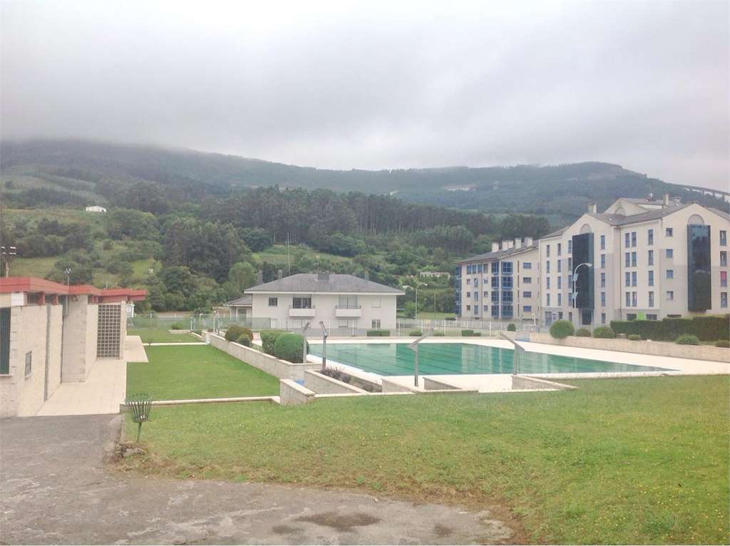 Piscina Municipal  en Mondoñedo