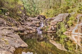 Fechas, información, programa, cartel, imágenes, mapa y ubicación de Piscinas Naturales del Río Pedras (2021)  en  A Pobra do Caramiñal