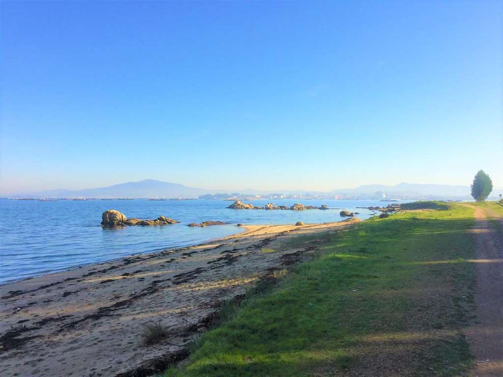 Playa Aguiuncho en Illa de Arousa